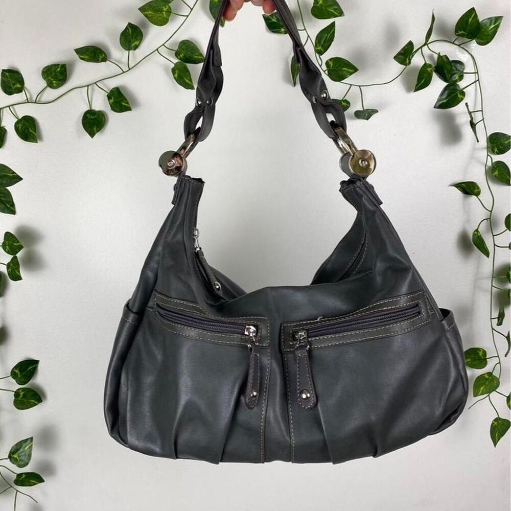 Slouchy y2k hobo shoulder bag chunky gray silver 2000s indie sleaze city chic